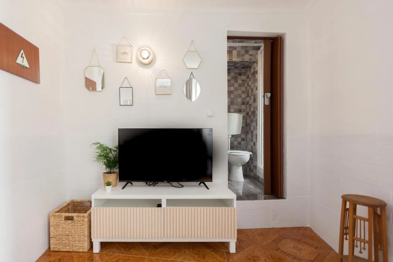 Flh Typical Alfama Apartment Lisboa 0*,  Portugal