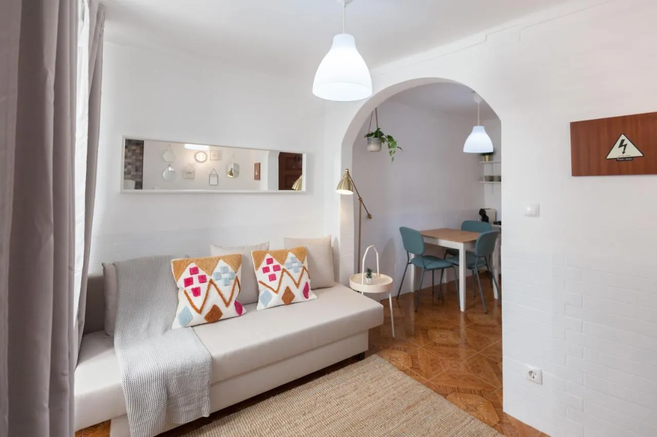 Flh Typical Alfama Apartment Lisboa
